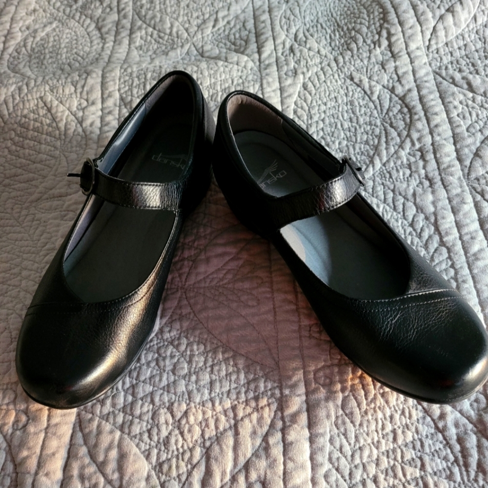 Dansko Maryjane's 40